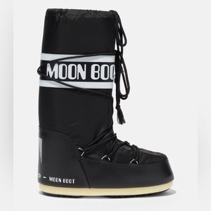 Icon Black Moon Boots